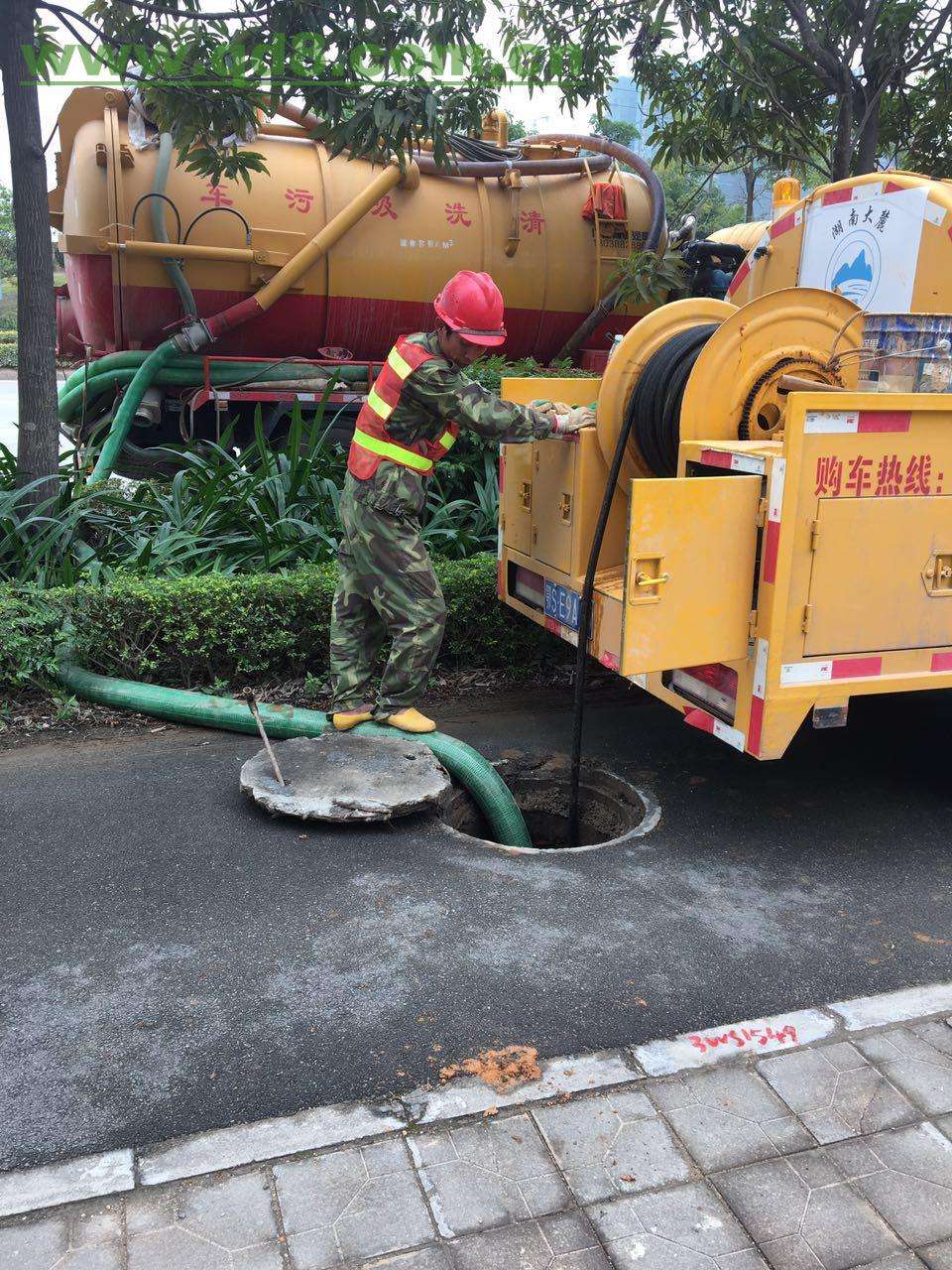 大东区东塔专业化粪池清理抽粪,污水池高压清洗各种下水道