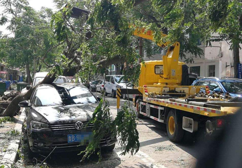 深圳拖车救援.道路救援怎么收费