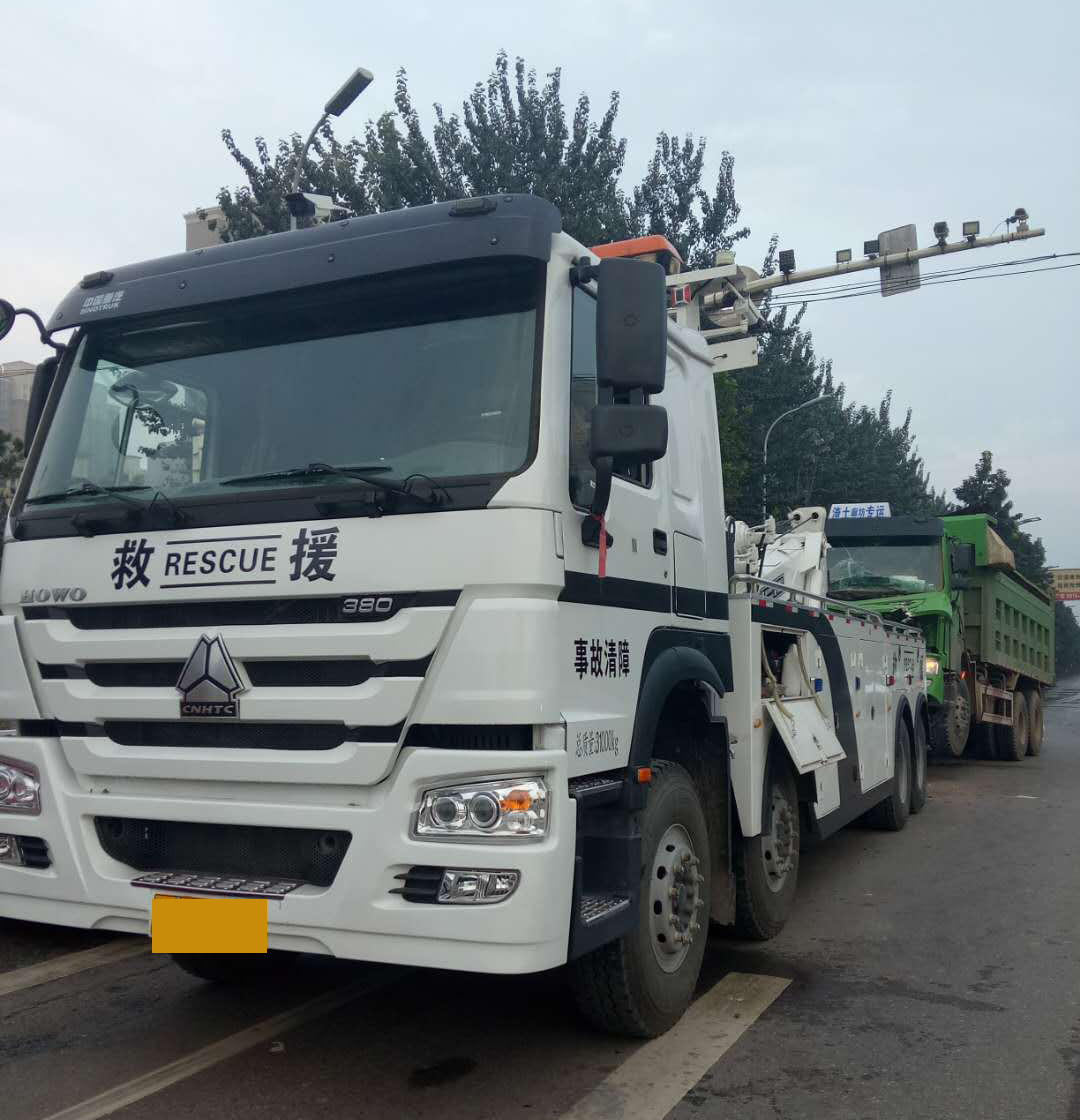 高速上按照什么给车分类_高速上大型车限速多少_高速上救援车